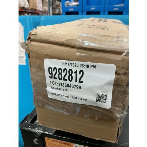 Velener Fake Agave Plant Outdoor, Artificial Plants Large Size for Indoor Decor, Faux Plant Dual Agave (22 inch,Red/White)-No Pot