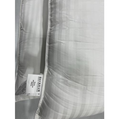 Beckham Hotel Collection Bed Pillows Standard/Queen Size Set of 2 - Original Down Alternative Pillow for Sleeping - Bedding for Back, Stomach or Side Sleepers
