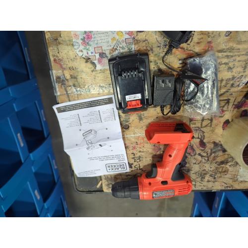 BLACK DECKER 20V MAX POWERCONNECT Power Drill Cordless Drill Driver Electric Screwdriver with 30 Piece Bit Set and Drivers Kit, Battery and Charger Included (LD120VA)