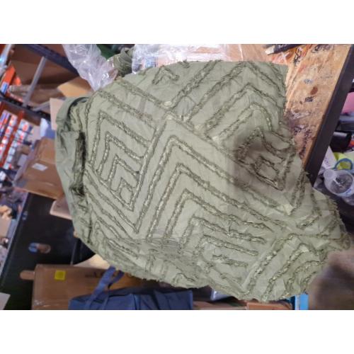 Nanko Olive Green Duvet Cover King Size, 3pc Boho Tufted Microfiber Bedding Comforter Cover Set, All Season Aesthetic Shabby Chic Soft Embroidery Textured Geometric Quilt Cover (104x90)