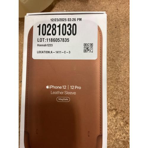 Apple iPhone 12 / 12 Pro Leather Sleeve with MagSafe - Saddle Brown