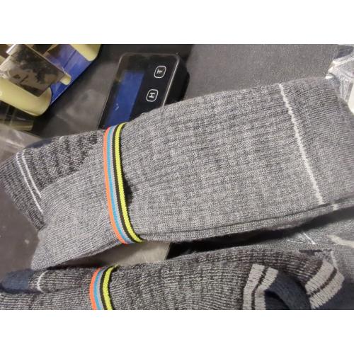 SIZE Large Smartwool Men's Hike Light Cushion Crew Socks
