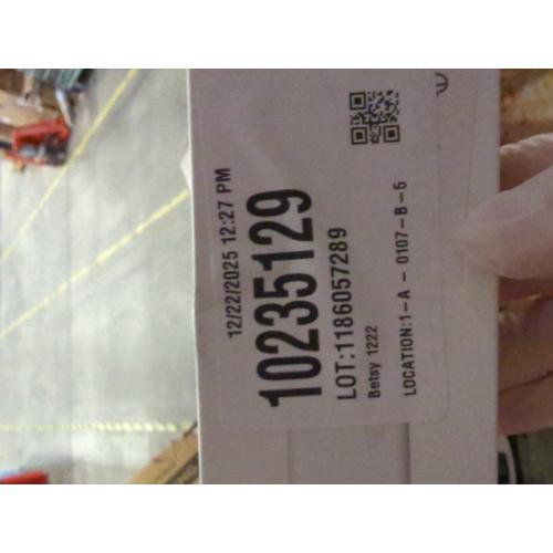 Apple USB-C to SD Card Reader