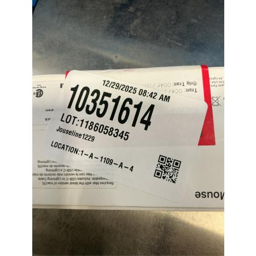 Apple Magic Mouse ​​​​​​​ (Wireless, Rechargable) - Black Multi-Touch Surface (Renewed)