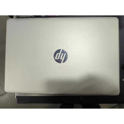 HP Notebook - 15-dw0011ds With Charger