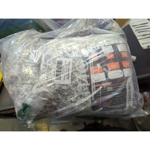 Yimobra Bathroom Rugs Non Slip Washable, Ultra Soft and Water Absorbent Bath Mats, Plush Fluffy Shower Mat Outside, Microfiber Thick Matts for Bathroom Floor/Sink, 24x17, Light Gray and White