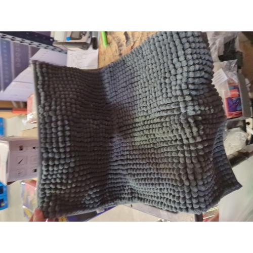 Bathroom Rugs 15x23, Extra Soft Absorbent Chenille Bath Rugs, PVC Backing Quick Dry, Machine Washable Bath Mats for Bathroom Floor, Tub and Shower, Home Decor Accessories, Dark Grey