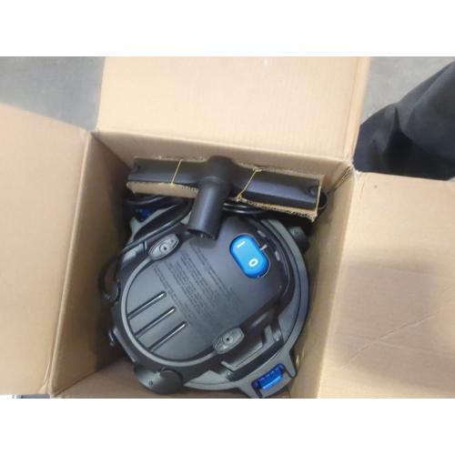 5-Gallon* Vacmaster Wet/Dry Vacuum