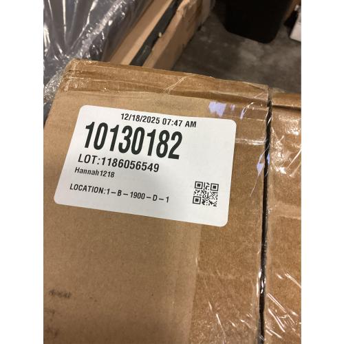 Velener Fall Fake Agave Artificial Plant, Red Fake Succulent Plant for Room Decor, Unpotted Faux Agave Stems Plant for Fall Outdoor/Indoor Decor, 28 inches, Set of 2