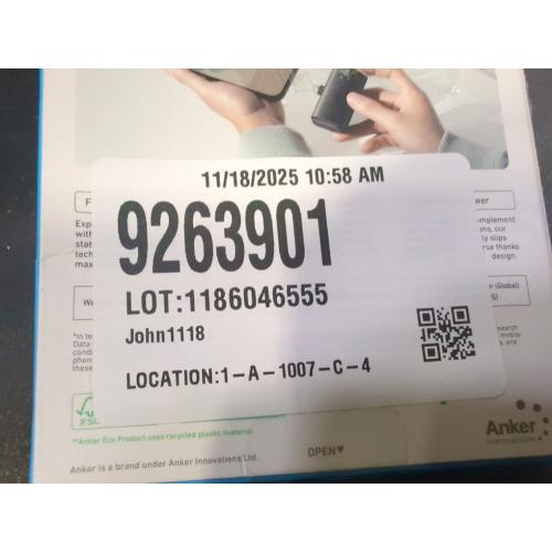 Color Black Anker - Nano Power Bank with Built-in Foldable USB-C Connector - Black