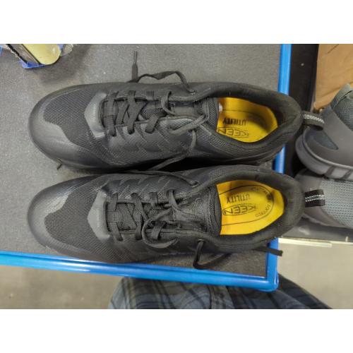 13EE KEEN Utility Men's Arvada Low Height Composite Toe Breathable Industrial Work Sneakers