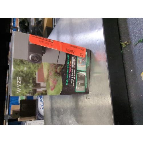 Wyze Cam V4 Plug-in Indoor and Outdoor Smart-Enabled Security Camera