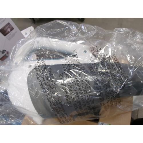 BLACK DECKER dustbuster Cordless Handheld Vacuum, Portable Vacuum for Car and Home Rechargeable, Powerful Suction, Wide Mouth (HHVI315JO42)