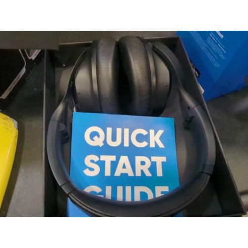 Color Black Wyze Noise-Cancelling Headphones - Black / No Travel Case