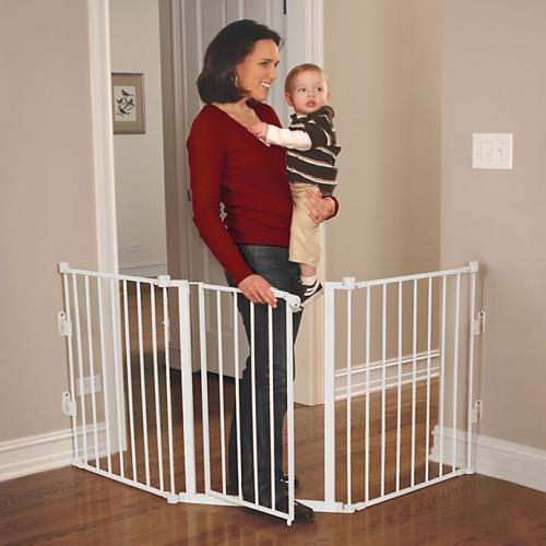 Regalo® Flexi Walk-Through Extra Wide Gate ‼️has mild stains and scratches ‼️