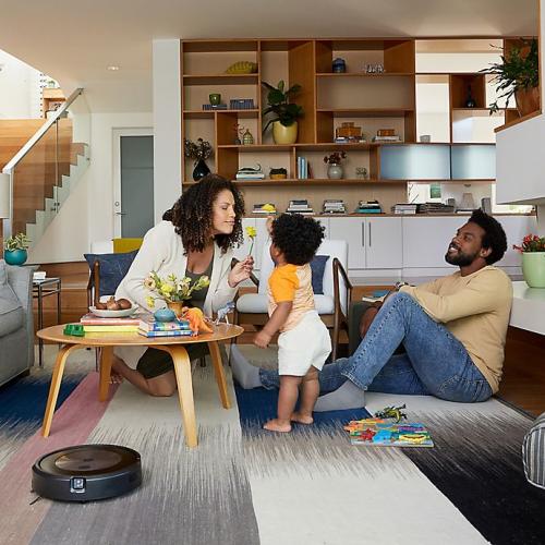 iRobot® Roomba® j7  Robot Vacuum