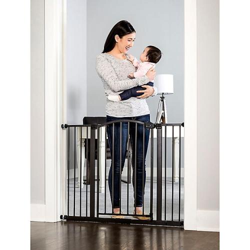 (HOLE SUPPORTS DAMAGED) Regalo® Easy-Step Arched Decor Gate in Bronze