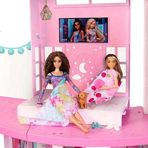 Barbie Dreamhouse Playset with Accessories