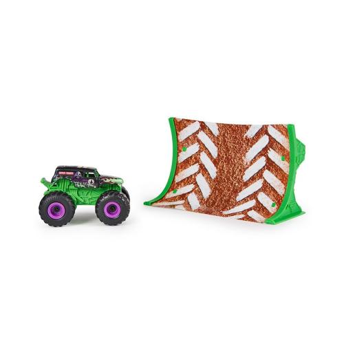 Monster Jam, Grave Digger Remote Control Monster Truck 1:64 Scale, Includes Ramp, RC Cars - Multi