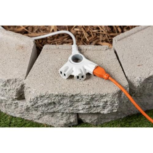 GE Size 50' 3-Outlet EZGrip Grounded Indoor-Outdoor Extension Cord White
