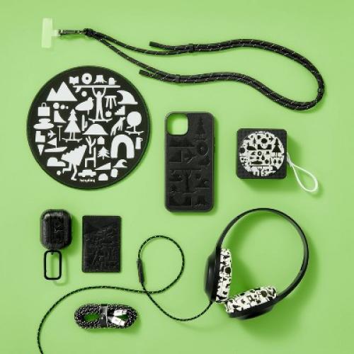 Apple iPhone 15 Pro Max Faux Leather Case with MagSafe - heyday™ with Keiji Ishida