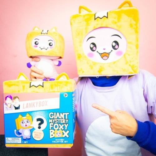 LankyBox Giant Foxy Mystery Box