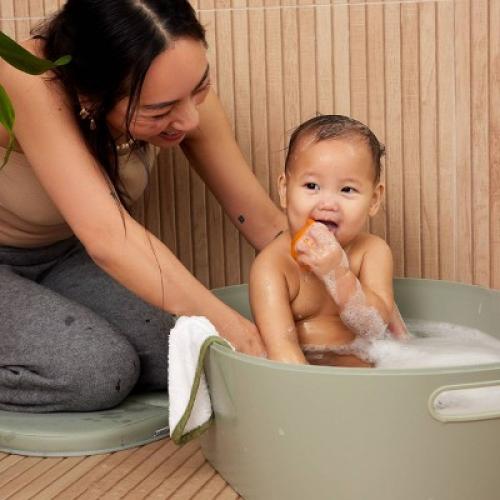 Lalo 2pc Baby Bath Knee and Elbow Saver Set - Sage