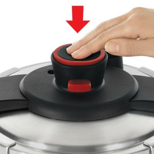 T-fal 8qt Pressure Cooker, Clipso Stainless Steel Cookware: Ergonomic Stay-Cool Handle, Dishwasher-Safe, Includes Steamer Basket