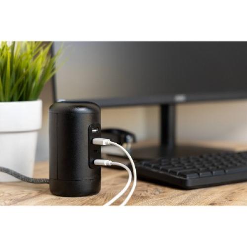GE 2 USB-A 2 USB-C 2 Outlet Desktop Charging Station 5' Cord Black