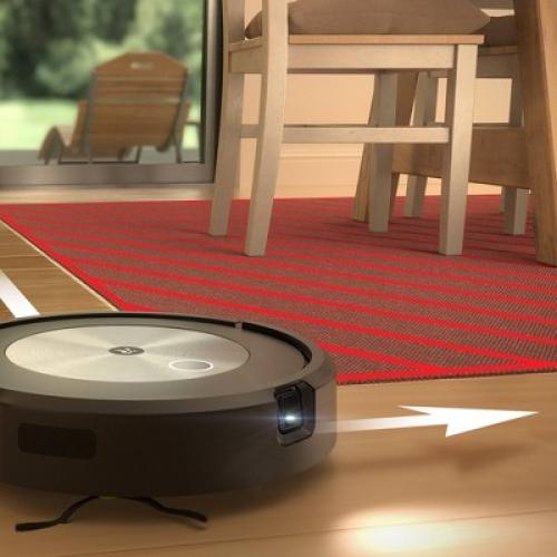iRobot Roomba Combo j5  Self-Emptying Robot Vacuum & Mop NEEDS CLEANING MAY HAVE MISSING ACCESSORIES
