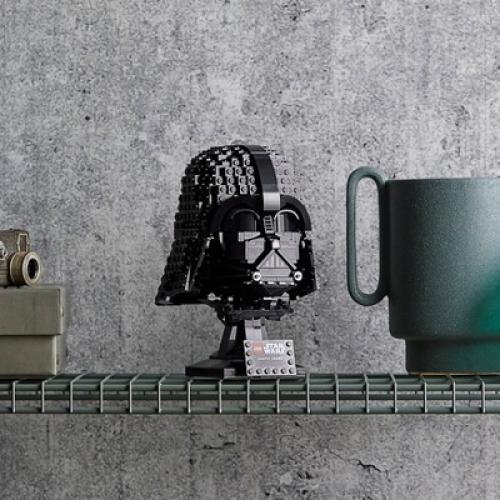 LEGO Star Wars Darth Vader Helmet Set 75304