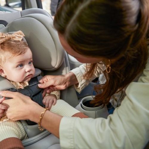 Maxi-Cosi Pria Convertible Car Seat - Blackened Pearl