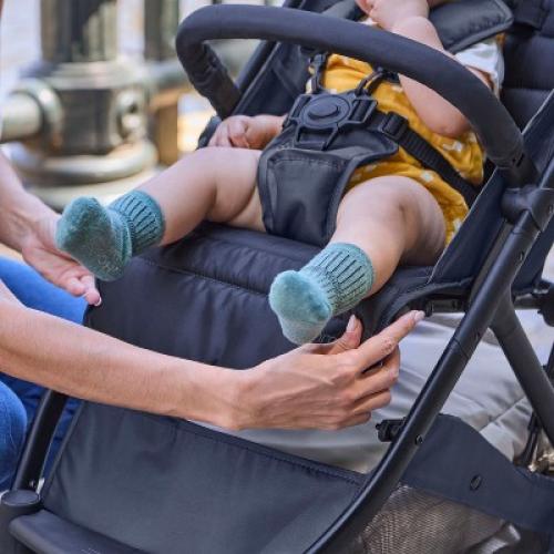 Ingenuity 3Dquickclose CS  Compact Fold Stroller - Black: Metal Frame, 5-Point Harness, EVA Tires, Single Configuration ‼️could be missing or broken parts ‼️