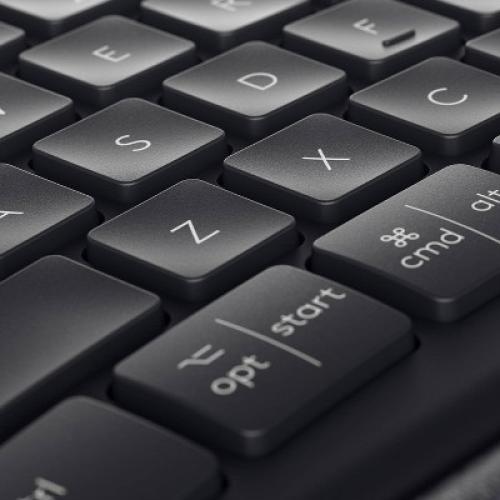 Logitech ERGO K860 Ergonomic Full-Size Wireless Scissor Keyboard with Wrist Rest - Black
