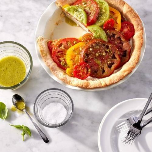 9 Round Stoneware Ruffle Pie Dish Cream - Figmint™