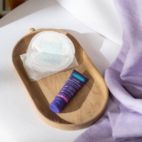 Lansinoh Lanolin Nipple Cream for Breastfeeding Essentials - 1.41oz