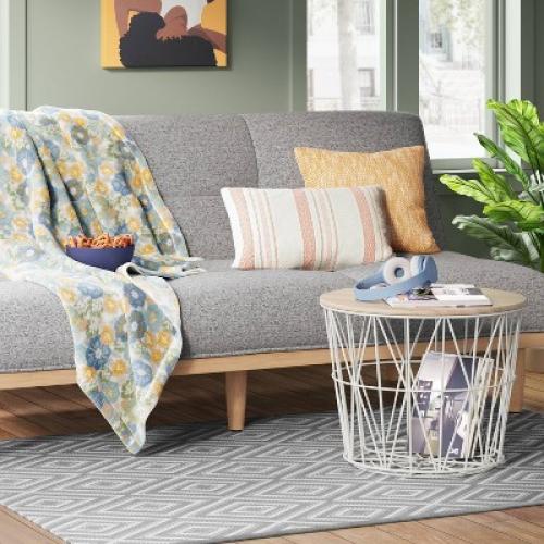 4'x5'6 Diamond Area Rug Gray - Room Essentials™