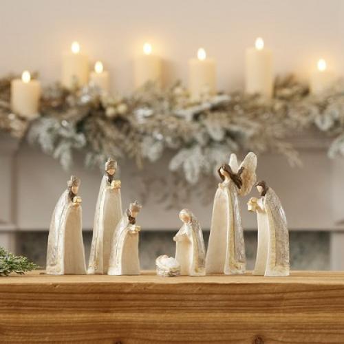 Melrose Nesting Mini Nativity Figures (Set of 7)