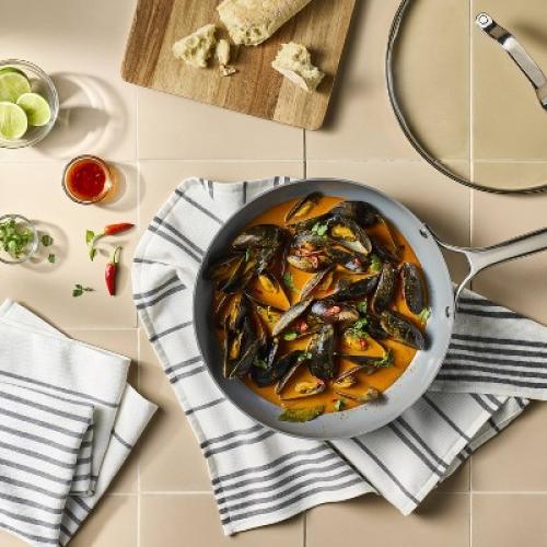 12 Aluminum Ceramic Fry Pan with Cover Dark Gray - Figmint™