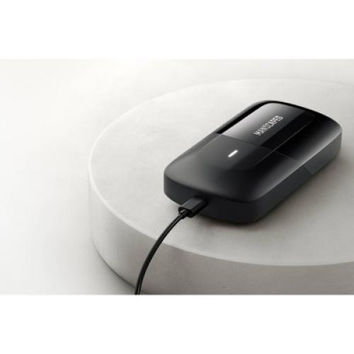 MANSCAPED The Handyman Compact Face Shaver, Portable SkinSafe Men's Travel Facial Hair Electric Razor