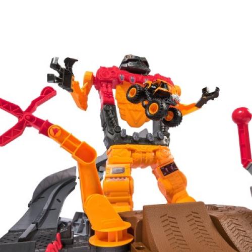 Monster Jam Smash and Bash Toy Vehicle Playset