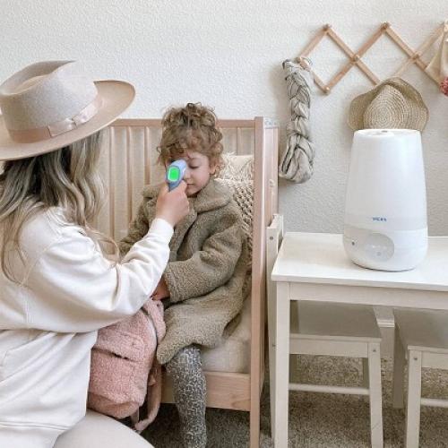 Vicks Filter Free Plus Cool Mist Ultrasonic Humidifier - 1.2gal