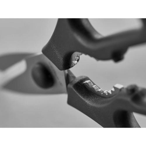 Wusthof Pull-Apart Kitchen Shears Stainless Steel With Serrated Blade and Ambidextrous Handle For Bones, Herbs, and Packaging, Black