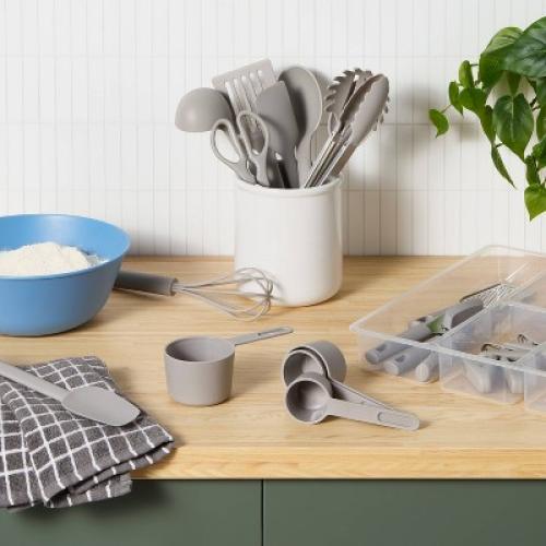 Kitchen Utensil Set Gray - Room Essentials™