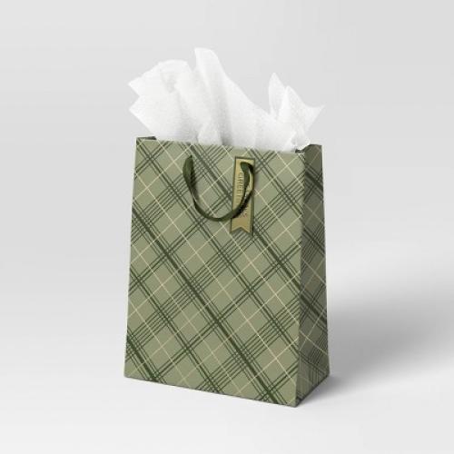 Diagonal Plaid Large Vogue Christmas Gift Bag Green - Wondershop™( Set of 24)