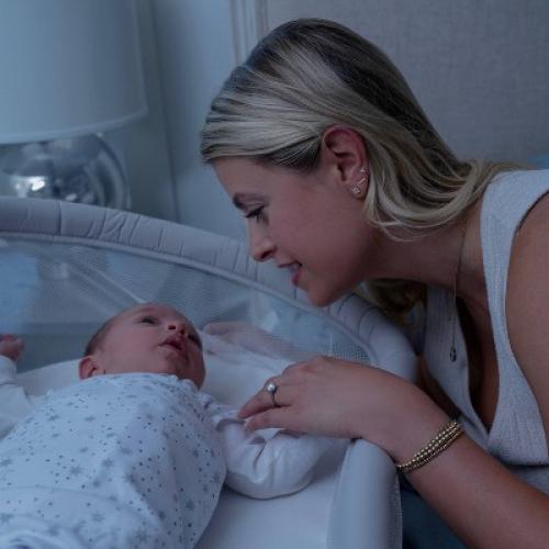 HALO Innovations BassiNest Soothing Swivel Sleeper 3.0