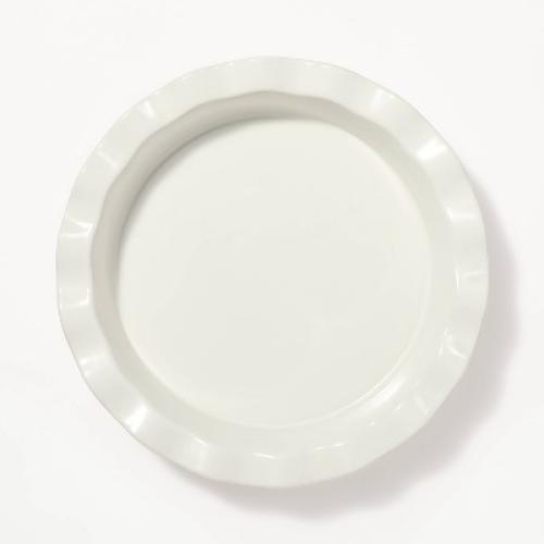 9 Round Stoneware Ruffle Pie Dish Cream - Figmint™