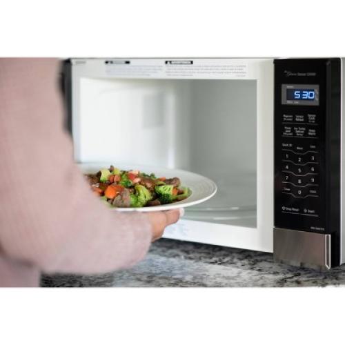 Panasonic 1.2 Inverter Microwave - Stainless Steel NN-SN67HS: Countertop, 1200W, 12 Programs, Digital Display