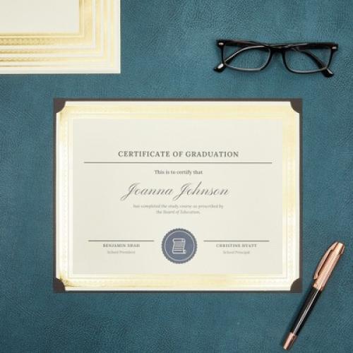 Juvale 50 Sheets Gold Foil Award Certificate Paper 8.5 x 11 for Printing - Blank Cardstock for Graduation Diploma (Ivory)