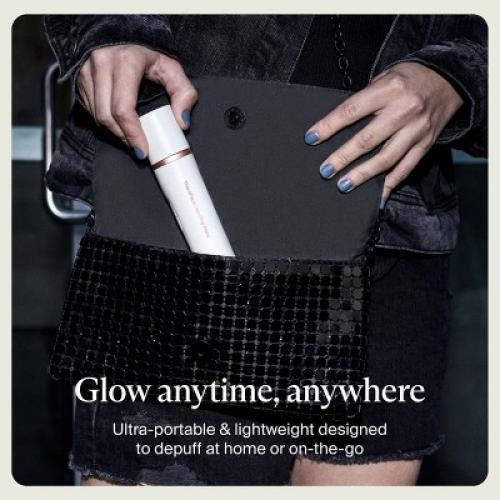 Color White Therabody TheraFace Depuffing Cold & Heat Facial Treatment Wand - White